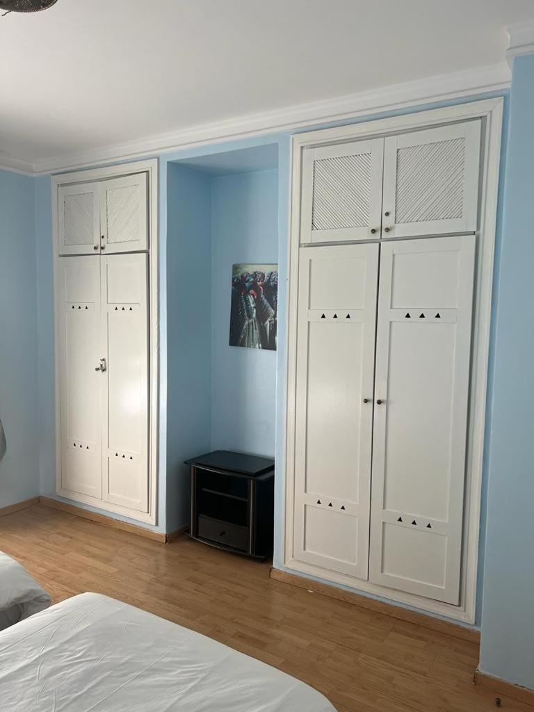 Luxe Marina Apartment