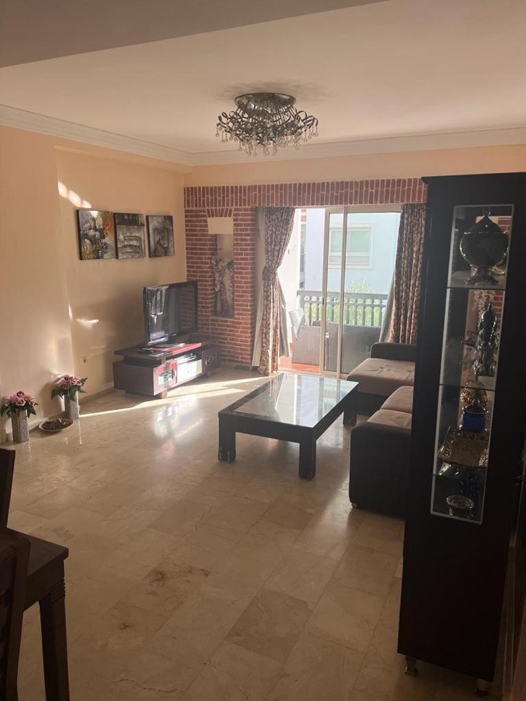 Luxe Marina Apartment *