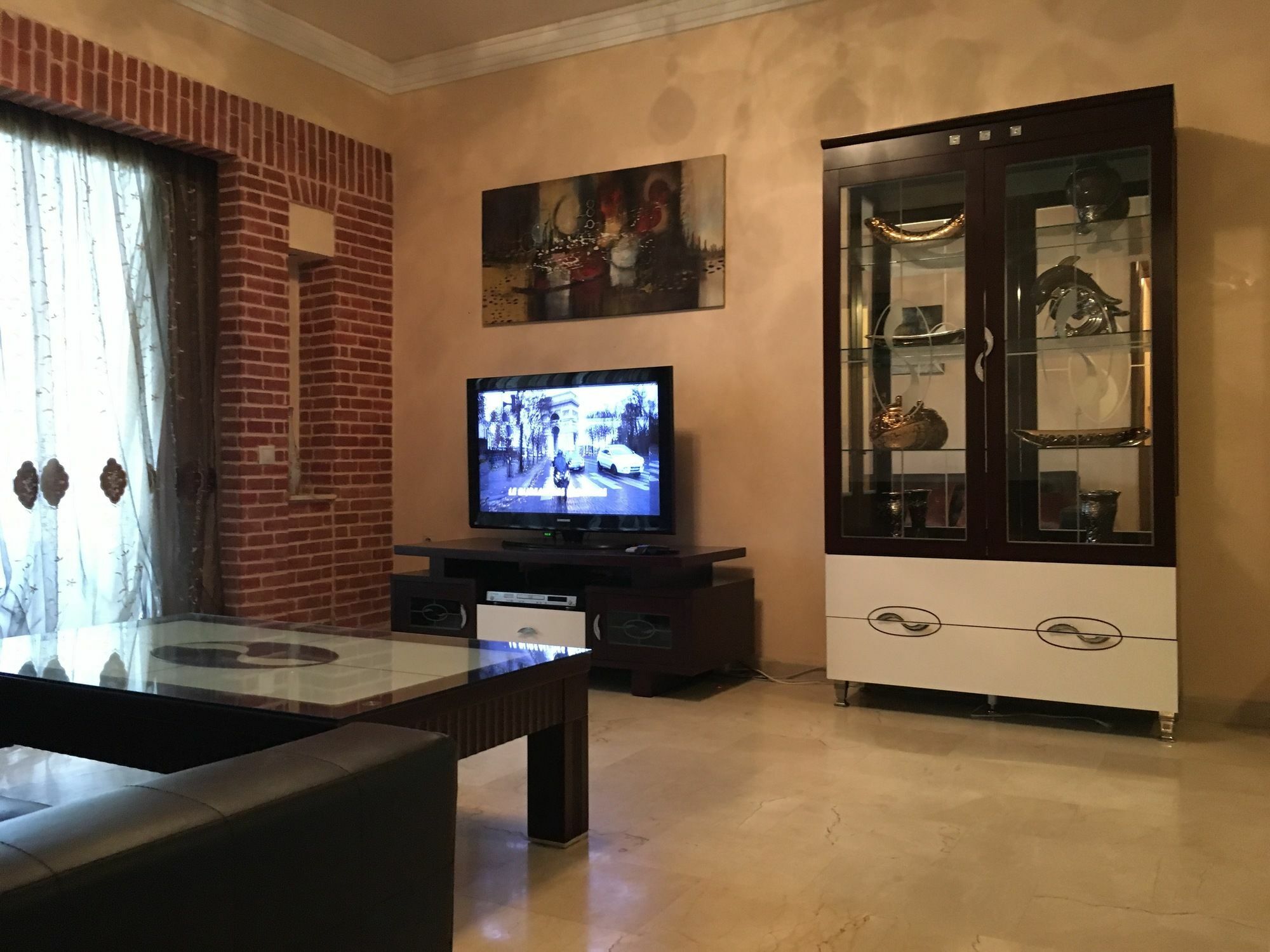 Luxe Marina Apartment *